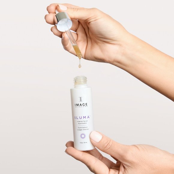 ILUMA intense facial illuminator - Picture 2 of 3